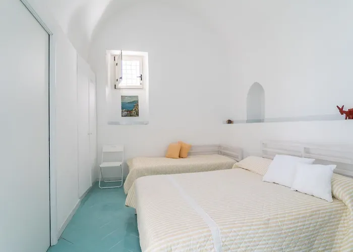 Casa Novella Semesterbostad *